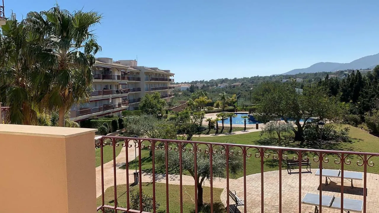 Golden Beach 205 location